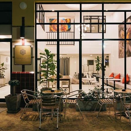 Chamberlain Bangkok Hostel Exterior photo